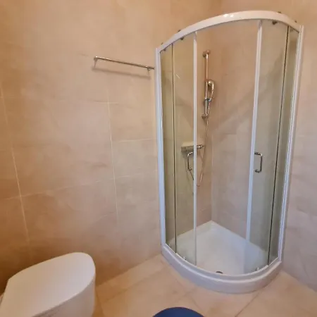Romeo Apartment *